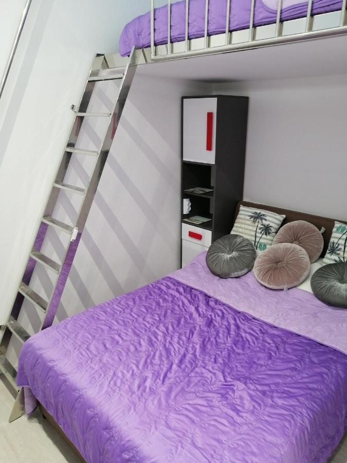 Apartment Rose By The Beach & Tennis Courts سبليت المظهر الخارجي الصورة