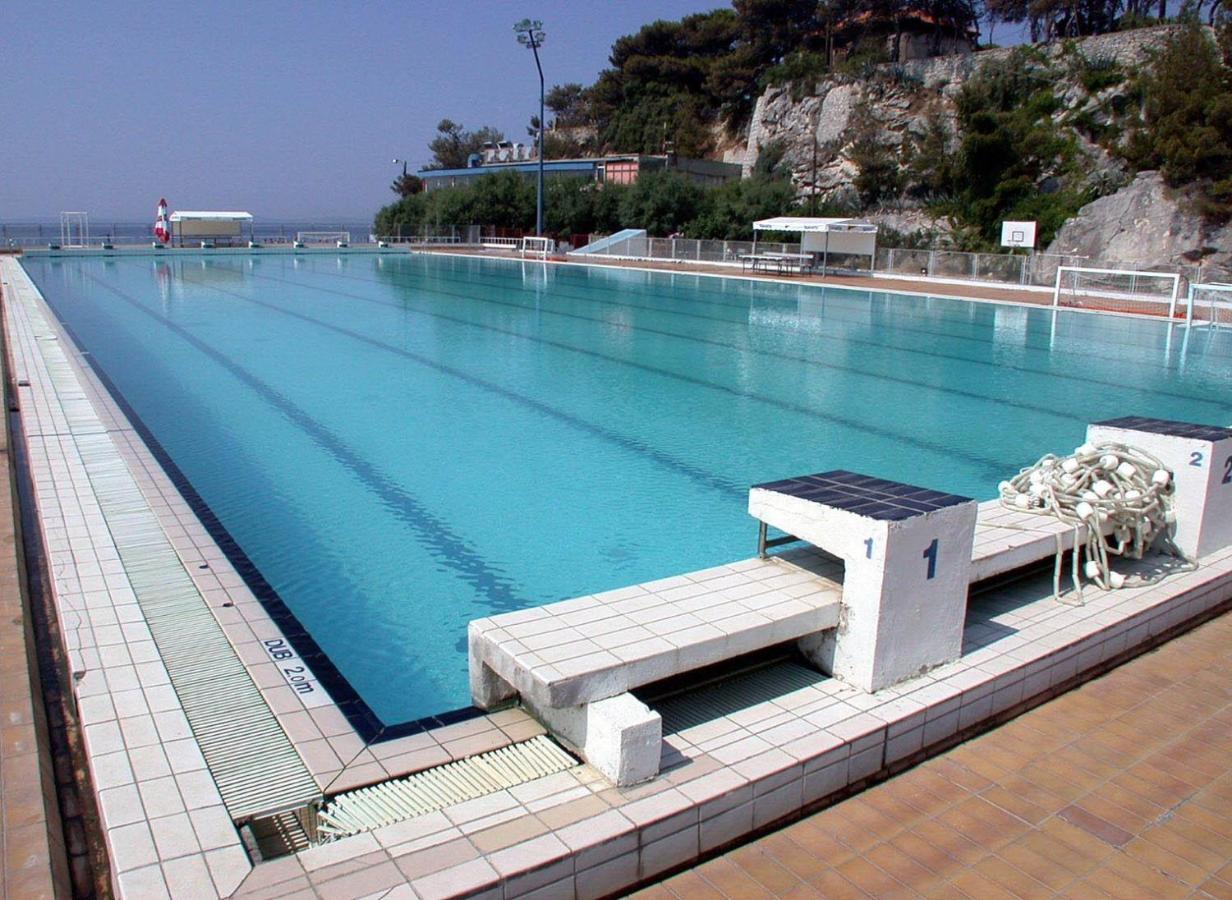 Apartment Rose By The Beach & Tennis Courts سبليت المظهر الخارجي الصورة